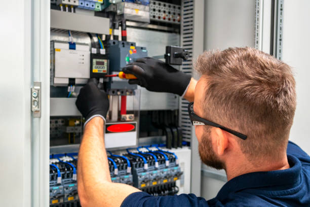 Best Electrical Contractors for Businesses  in East Los Angeles, CA